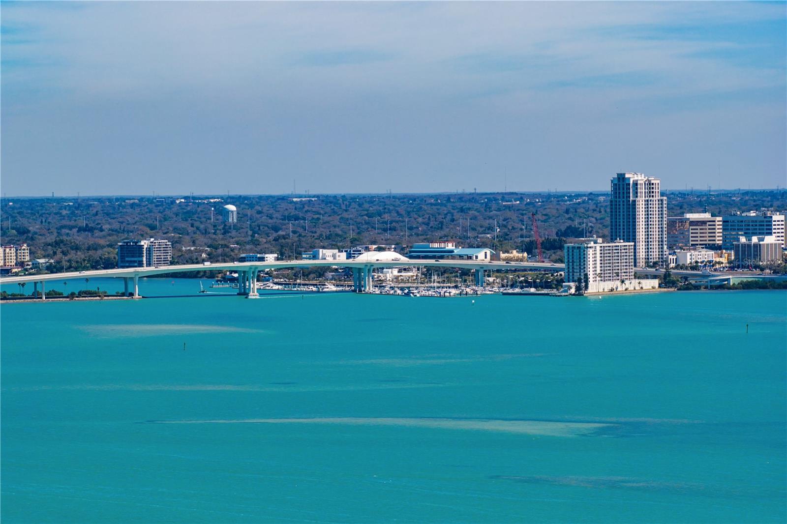 LIGHTHOUSE TOWERS CONDO - Residential