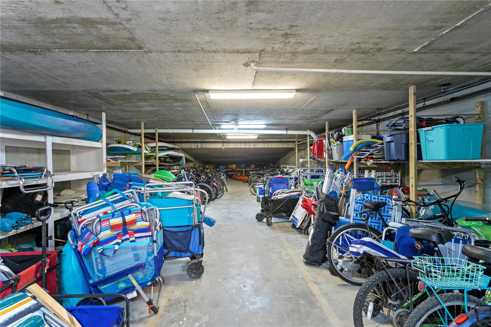 LIGHTHOUSE TOWERS CONDO - Residential