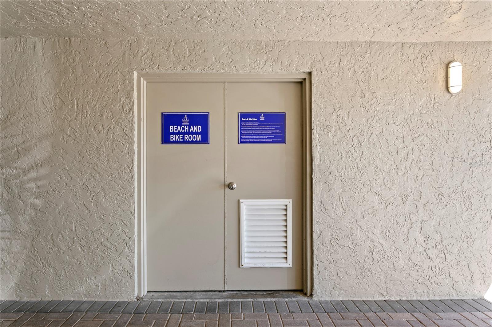 LIGHTHOUSE TOWERS CONDO - Residential