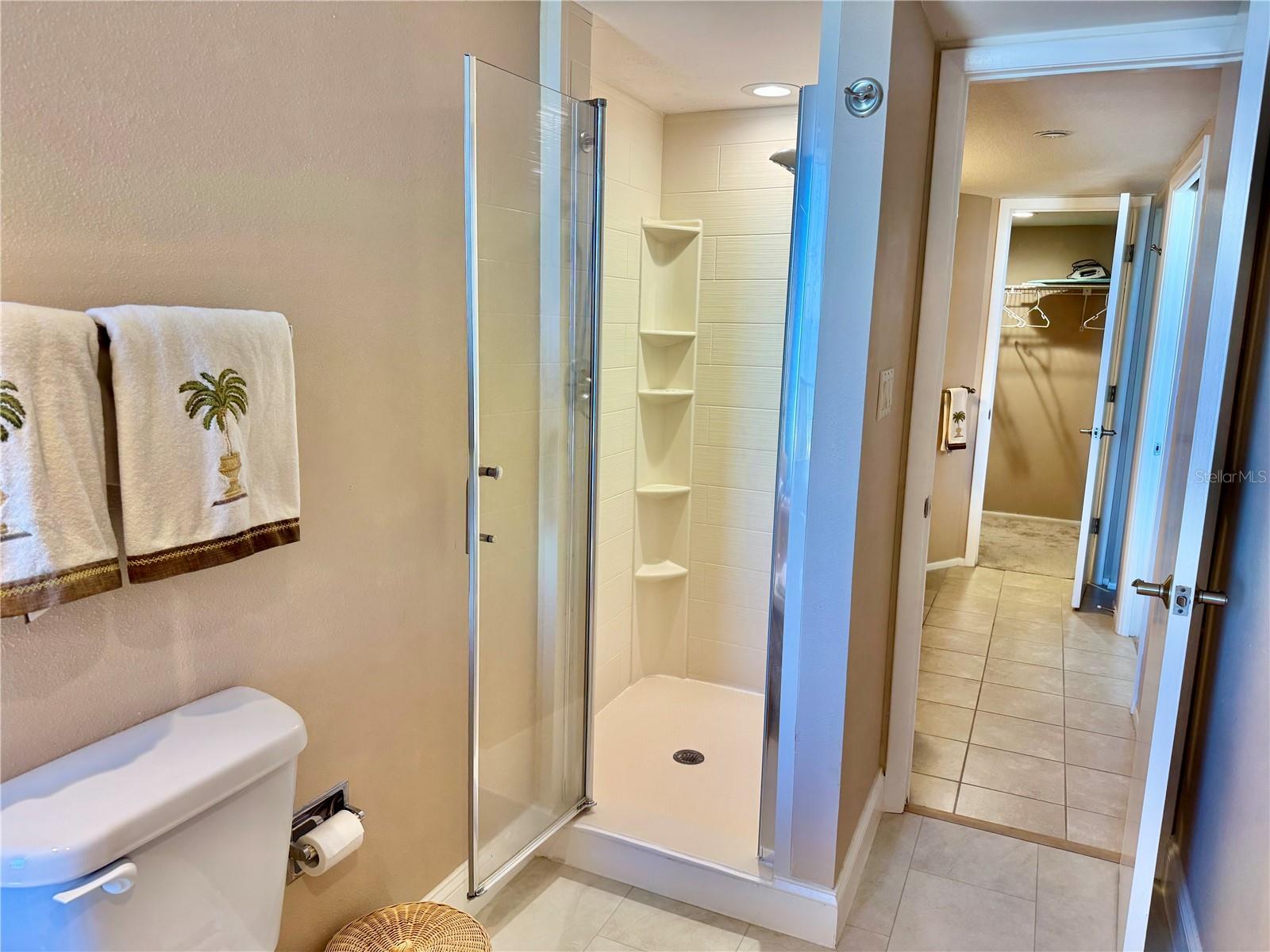 LIGHTHOUSE TOWERS CONDO - Residential