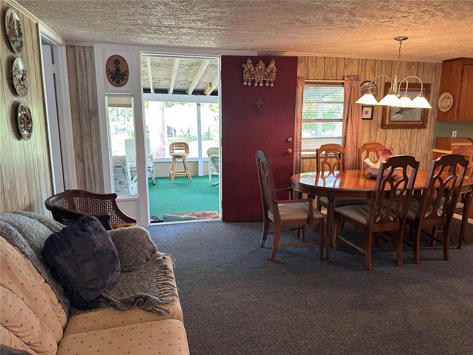 HOLIDAY ACRES - Residential