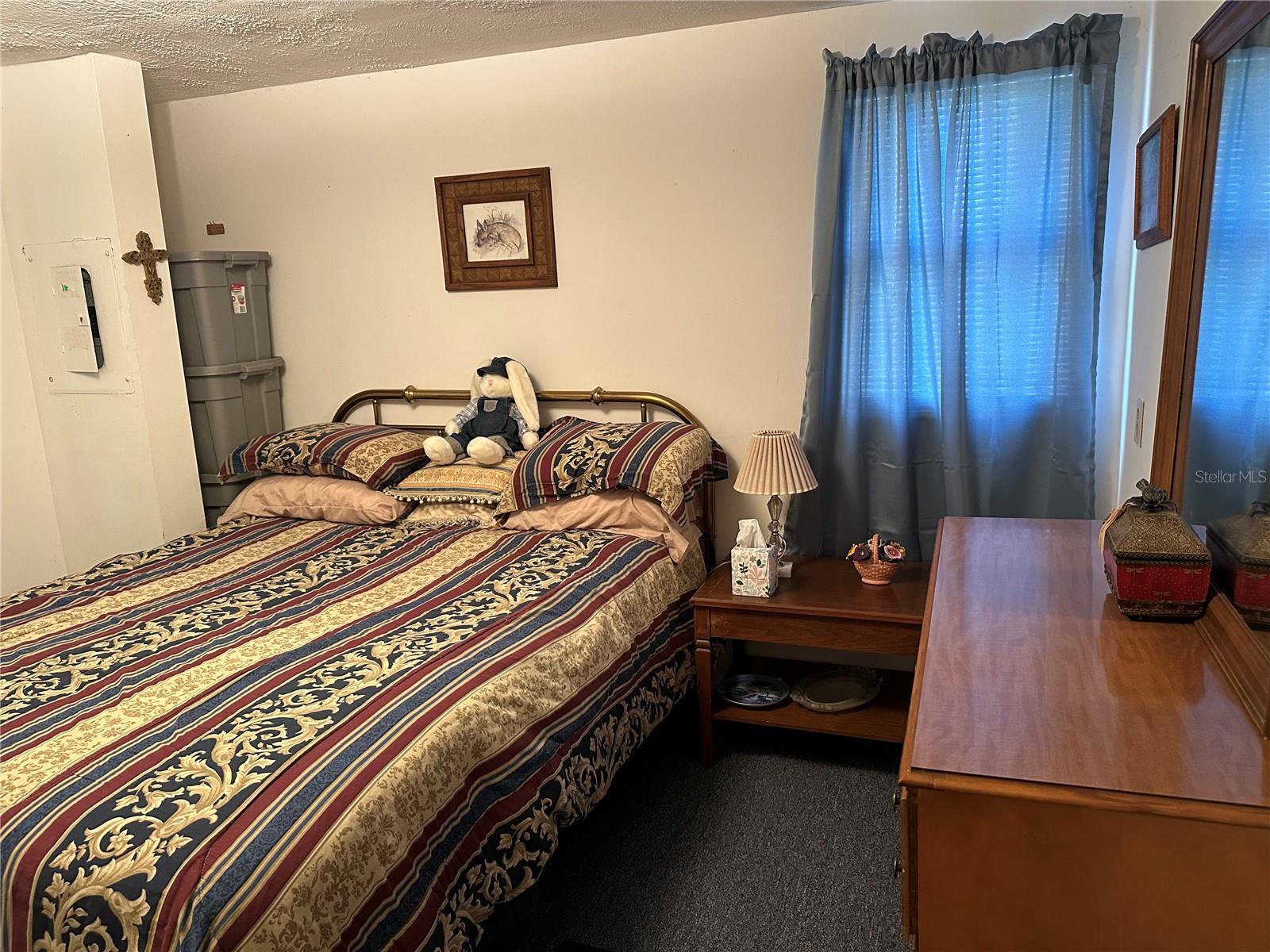 HOLIDAY ACRES - Residential