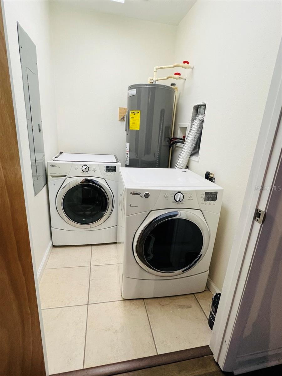 EUROPEAN VILLAGE - Residential