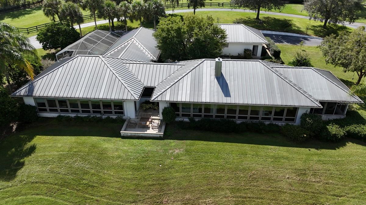 ACREAGE NON-SUBDIVISION - Residential