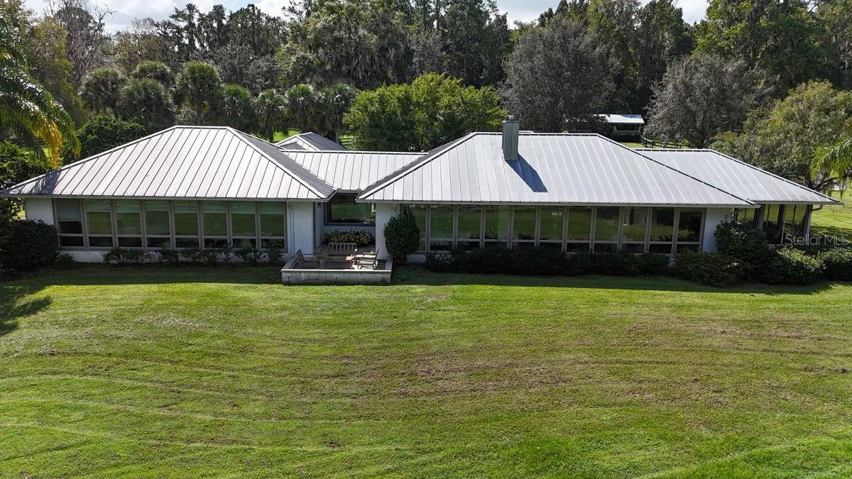 ACREAGE NON-SUBDIVISION - Residential