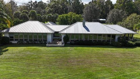 Tiny photo for 1212 SW 80th Street, Ocala, FL 34476 (MLS # OM711296)