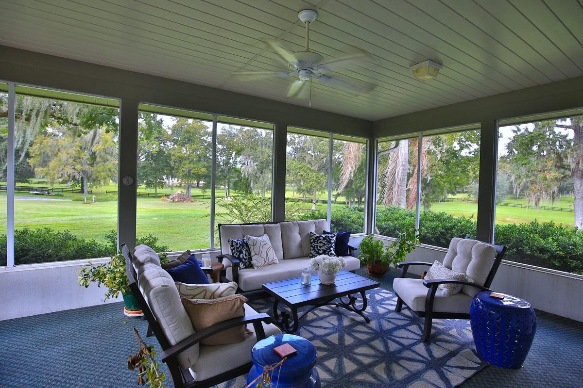 ACREAGE NON-SUBDIVISION - Residential