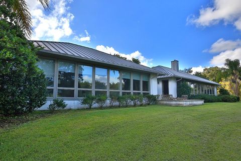 Tiny photo for 1212 SW 80th Street, Ocala, FL 34476 (MLS # OM711296)