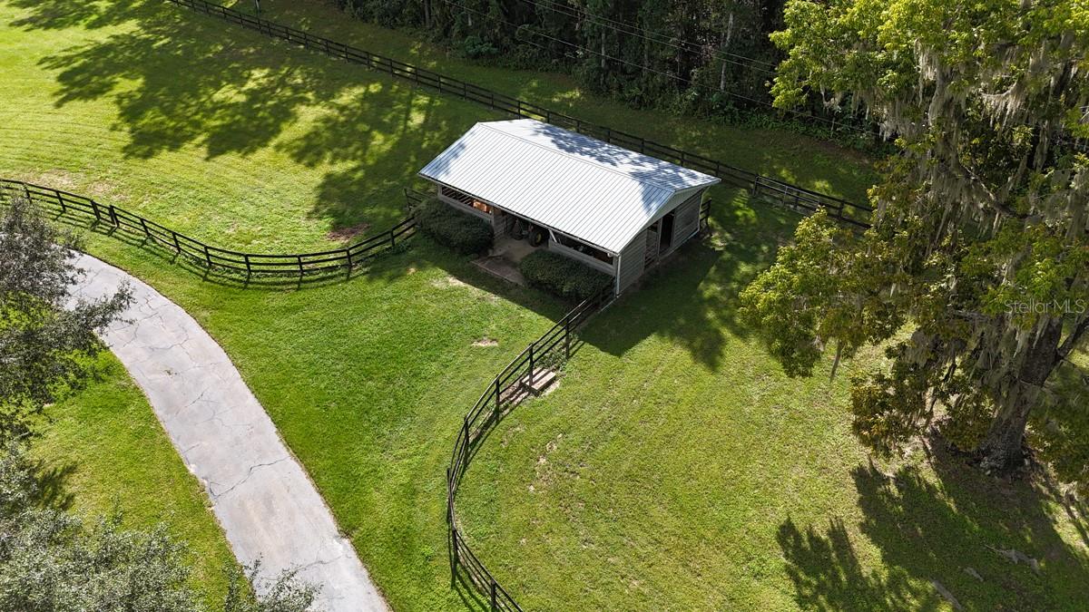 ACREAGE NON-SUBDIVISION - Residential