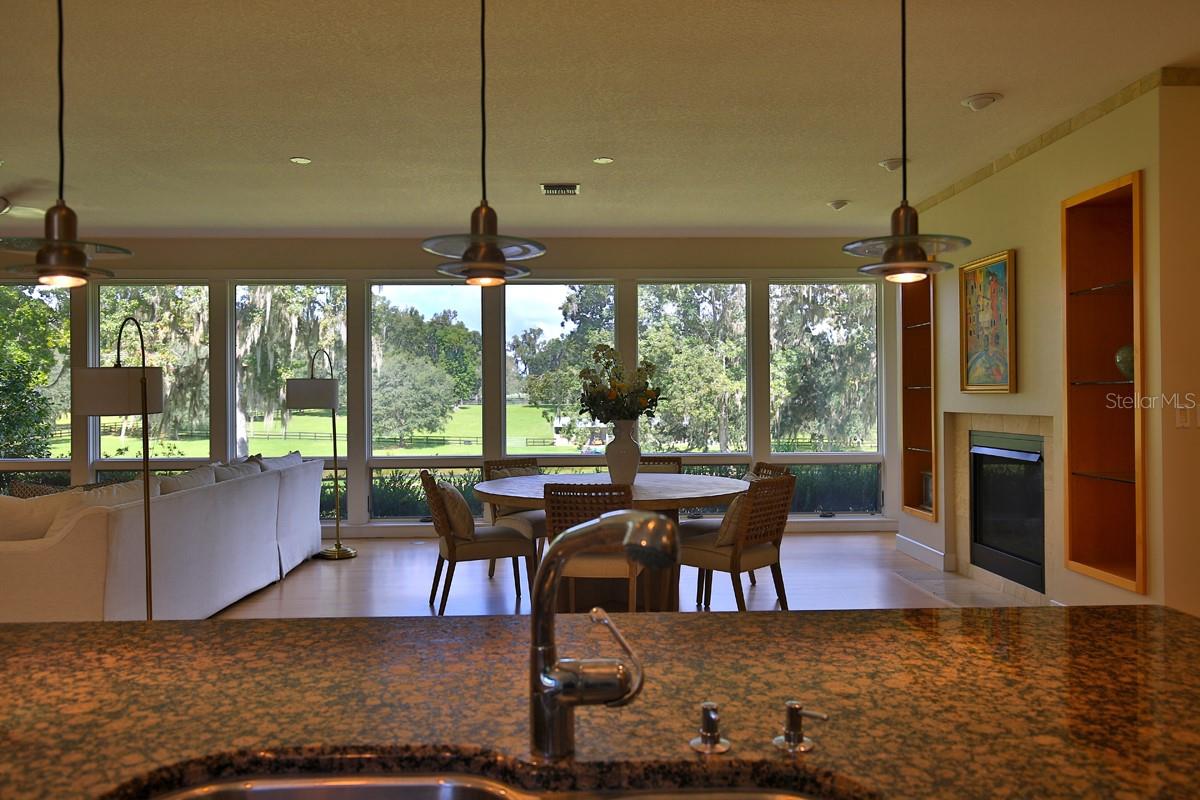 ACREAGE NON-SUBDIVISION - Residential