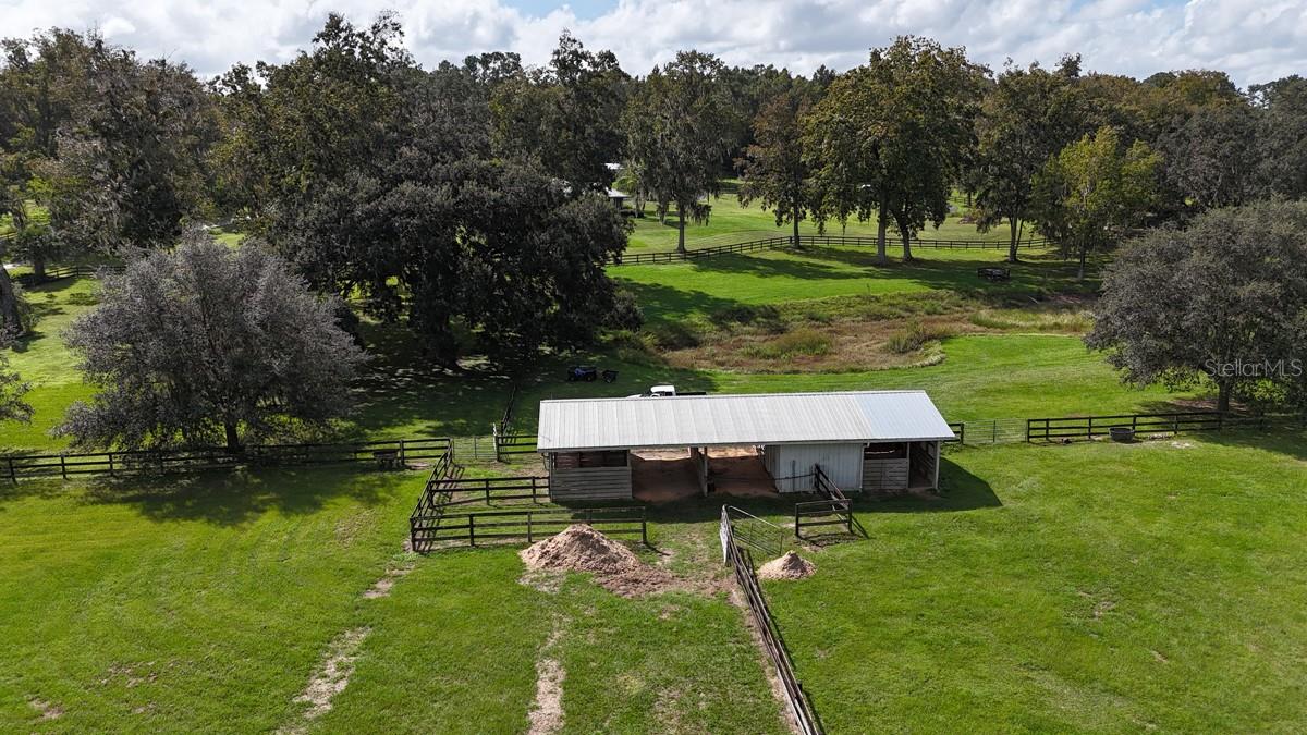 ACREAGE NON-SUBDIVISION - Residential
