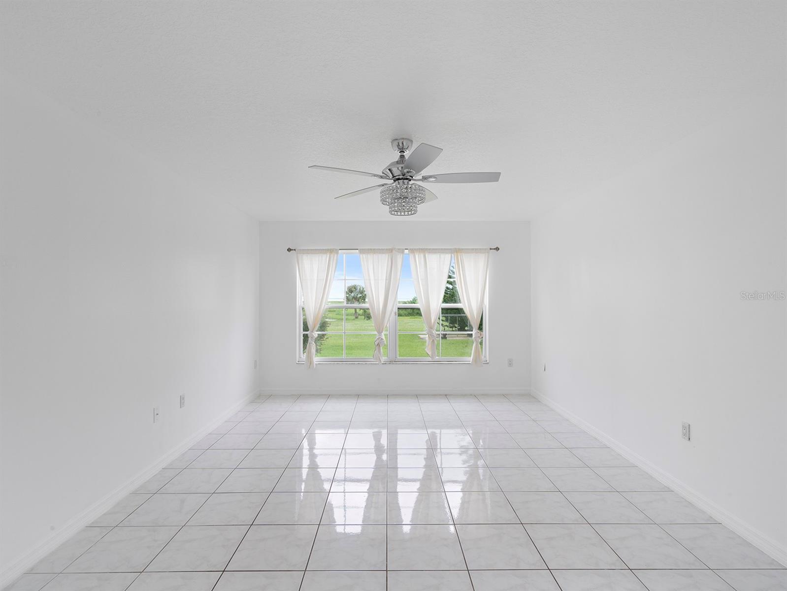 TINDALL ESTATES - Residential