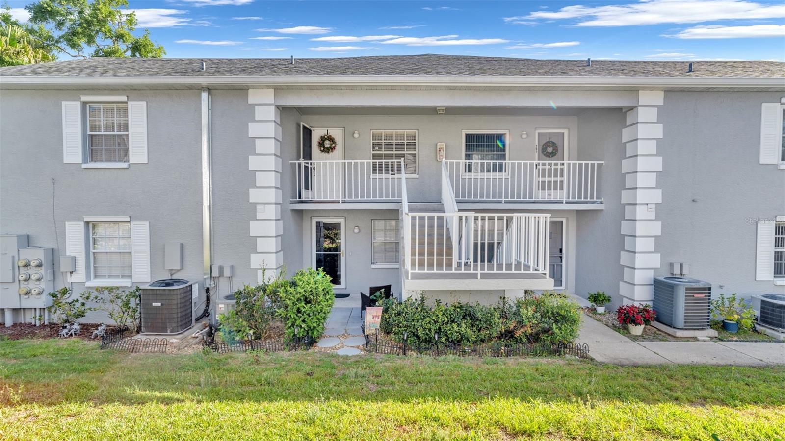 THE HILLSIDE - Residential