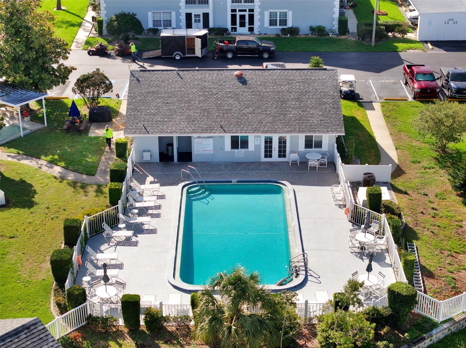 THE HILLSIDE - Residential