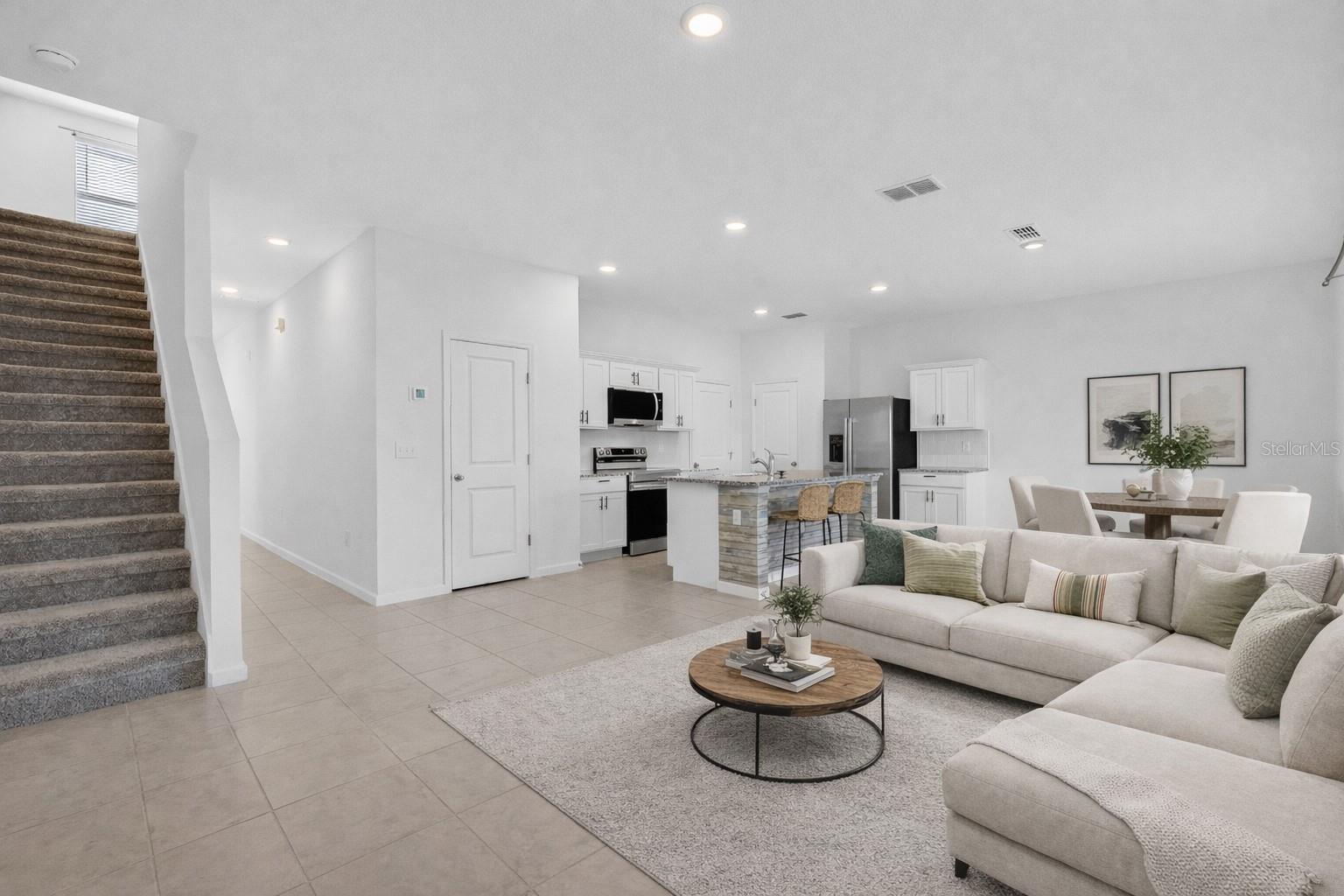 VILLAGES/MINNEOLA HILLS PH 2B - Residential