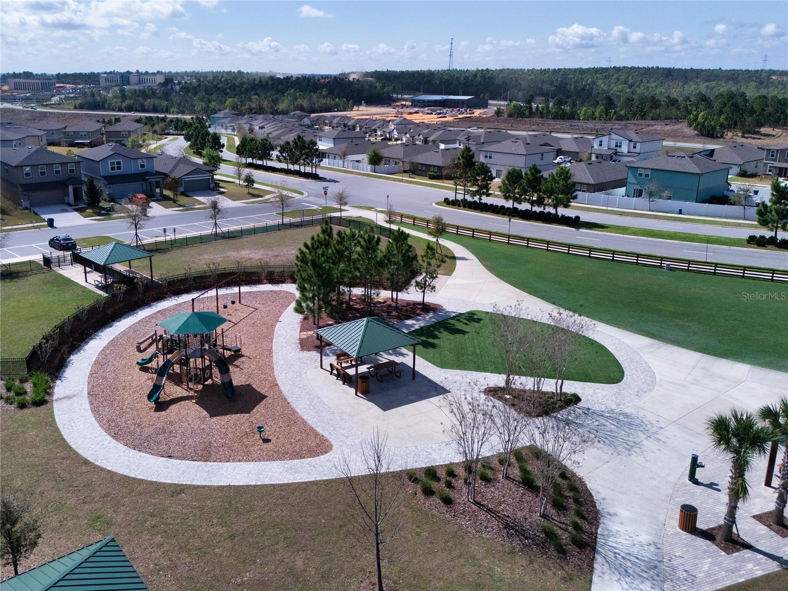 VILLAGES/MINNEOLA HILLS PH 2B - Residential