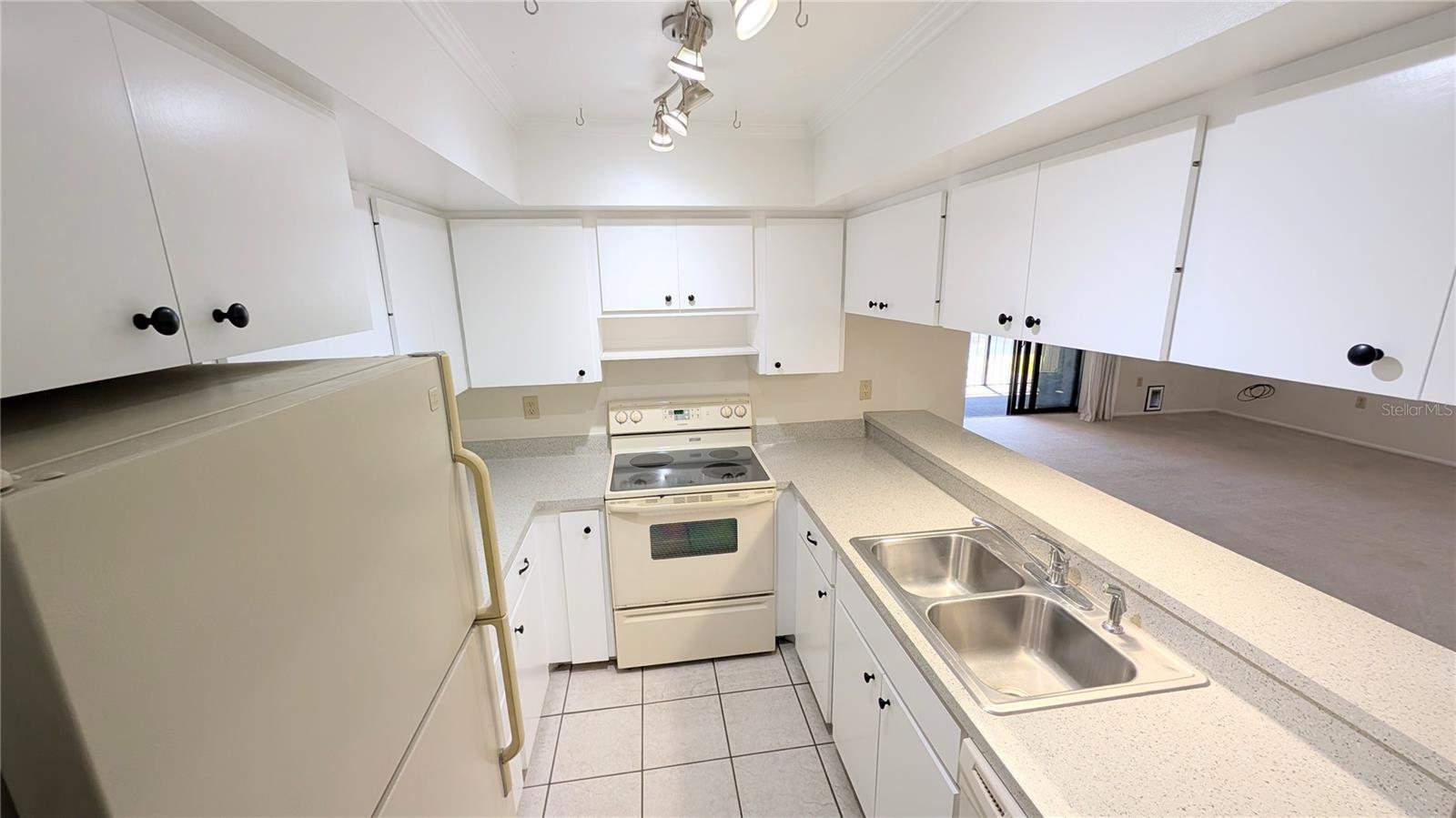 2311 BENEVA TERRACE 2276