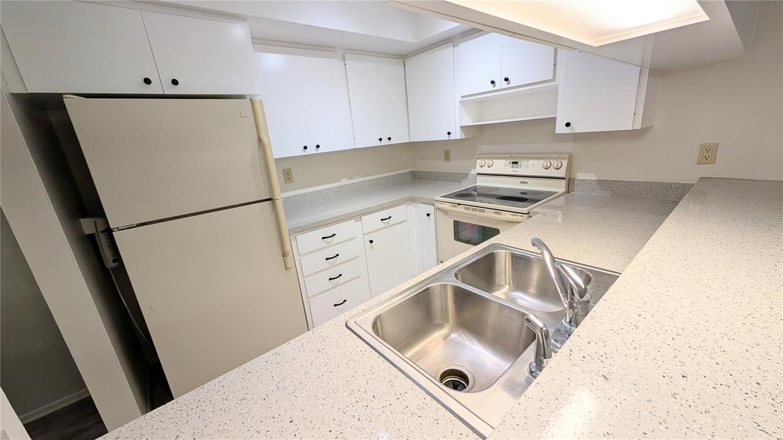 2311 BENEVA TERRACE 2276