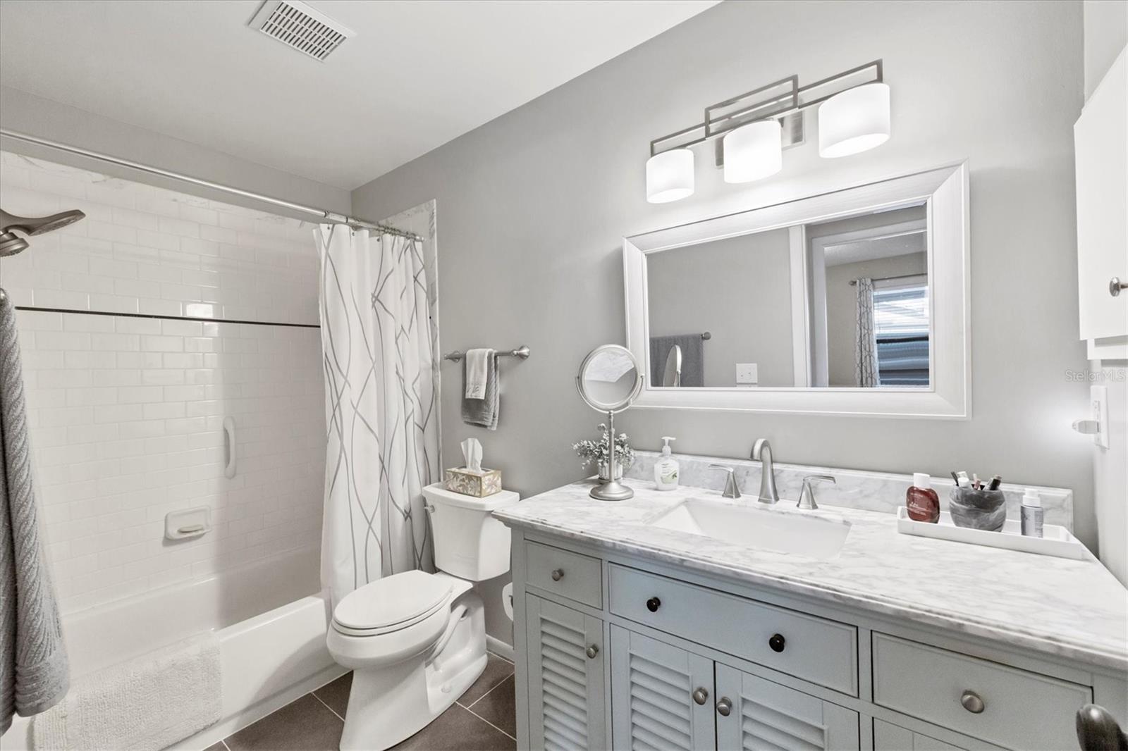CURRY COVE - Residential