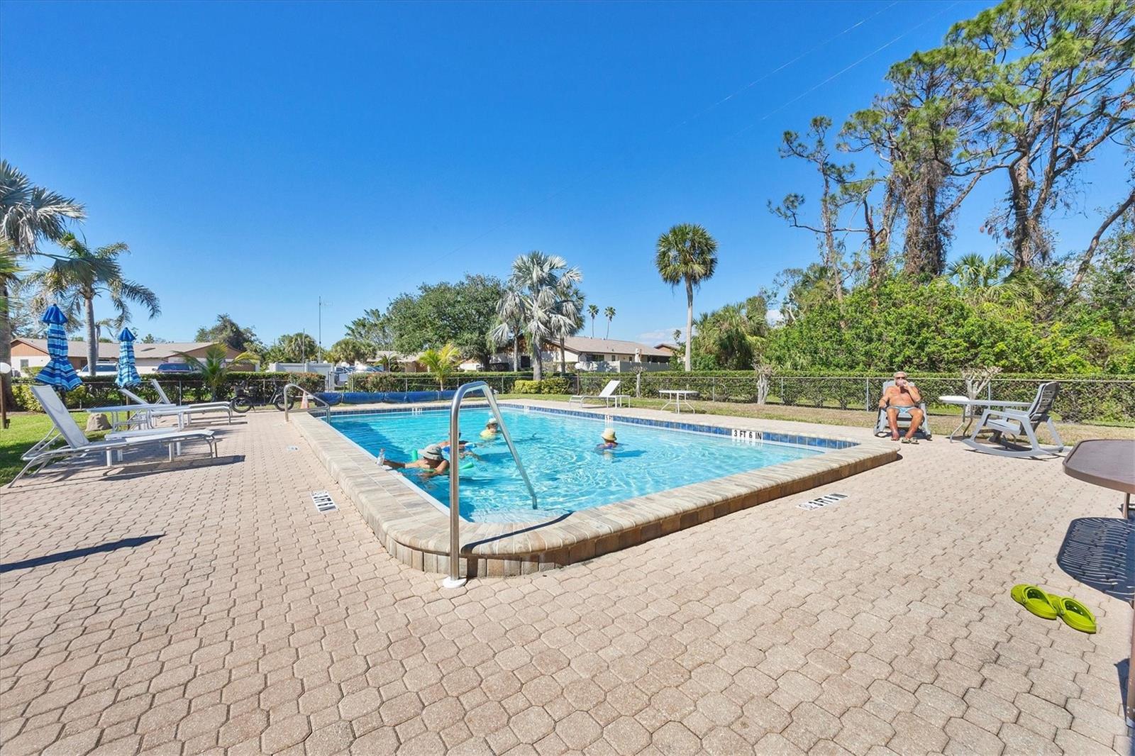 CURRY COVE - Residential