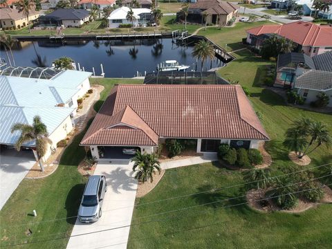 A home in PUNTA GORDA