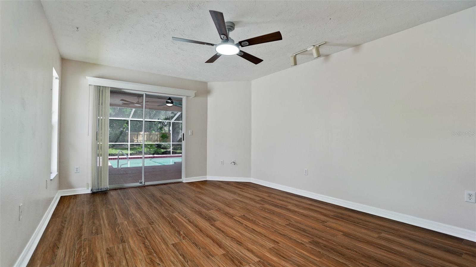 GREENVIEW REP - Residential Lease