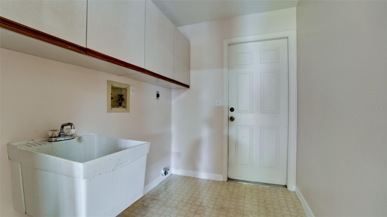 GREENVIEW REP - Residential Lease