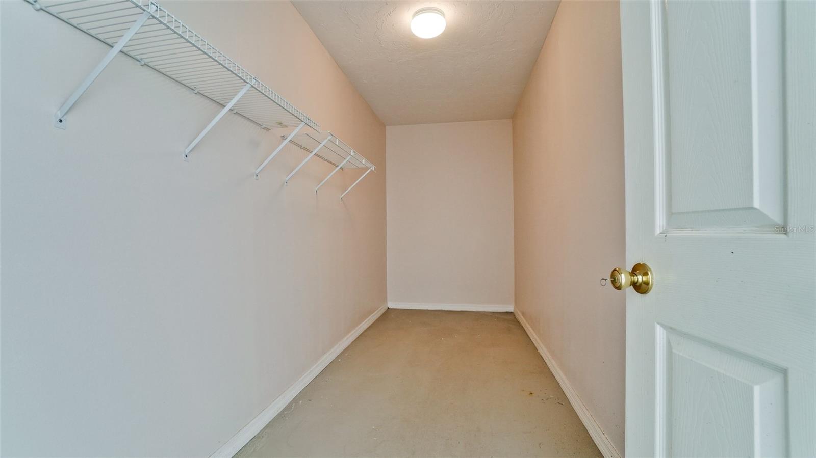 GREENVIEW REP - Residential Lease