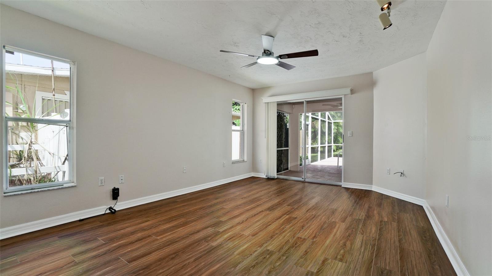 GREENVIEW REP - Residential Lease