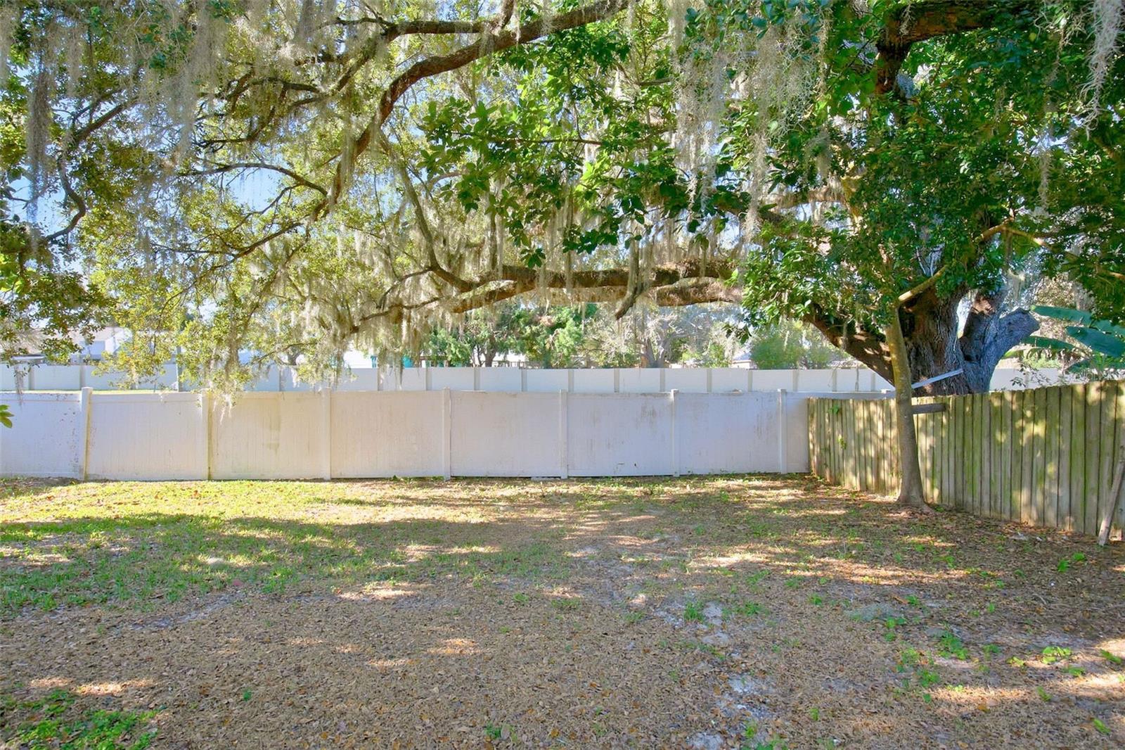 COUNTRY HILLS EAST UNIT SEVEN - Residential