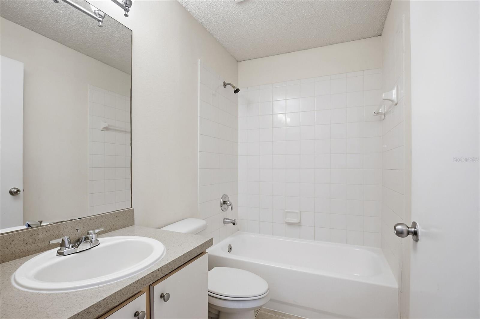 COUNTRY HILLS EAST UNIT SEVEN - Residential