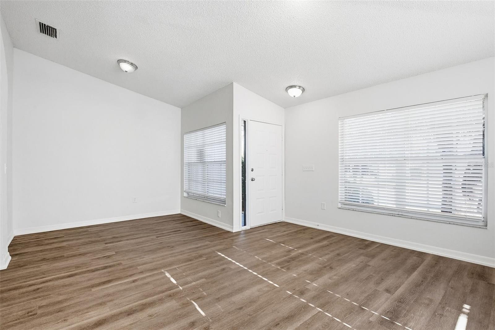 COUNTRY HILLS EAST UNIT SEVEN - Residential