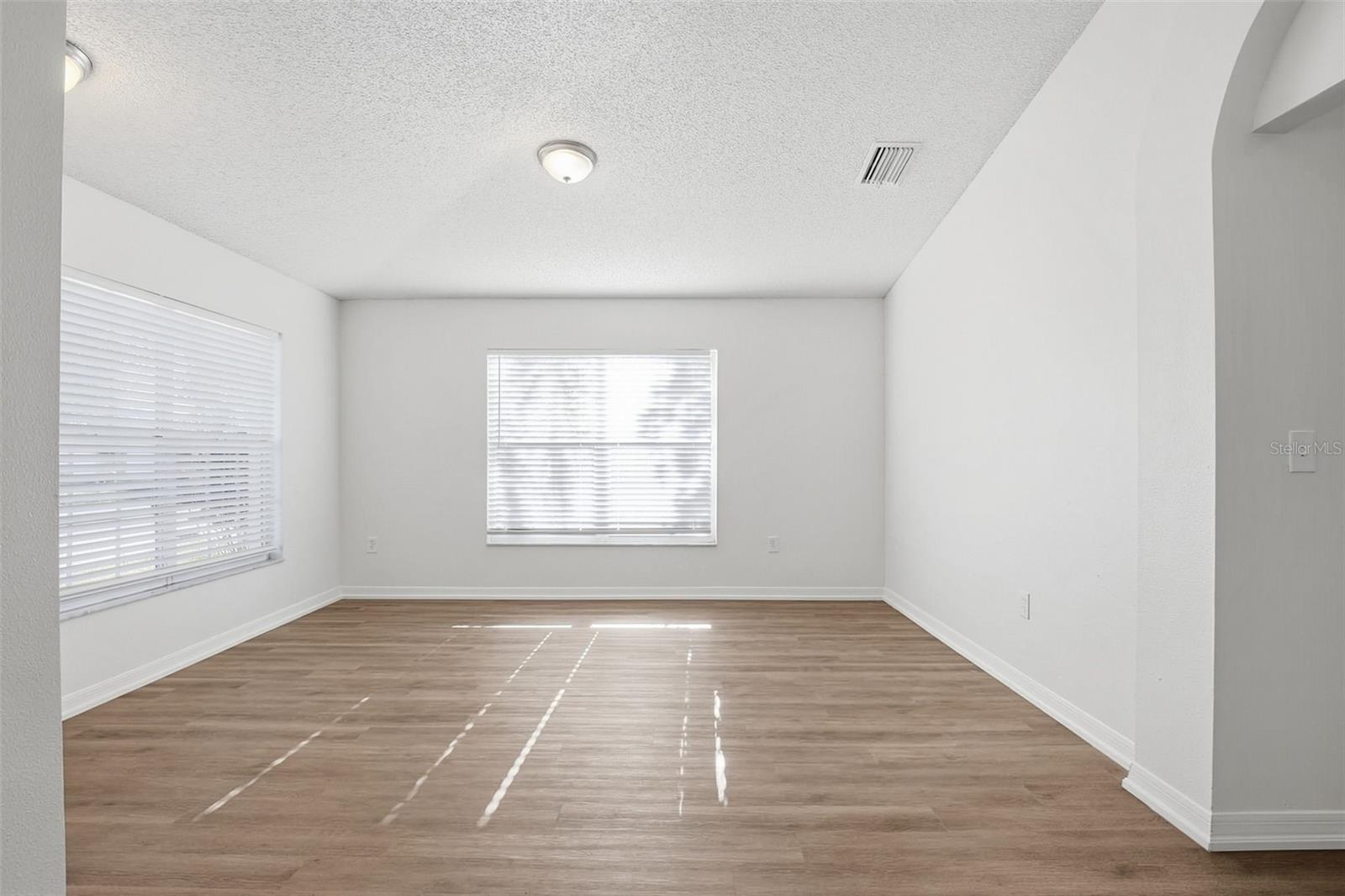 COUNTRY HILLS EAST UNIT SEVEN - Residential