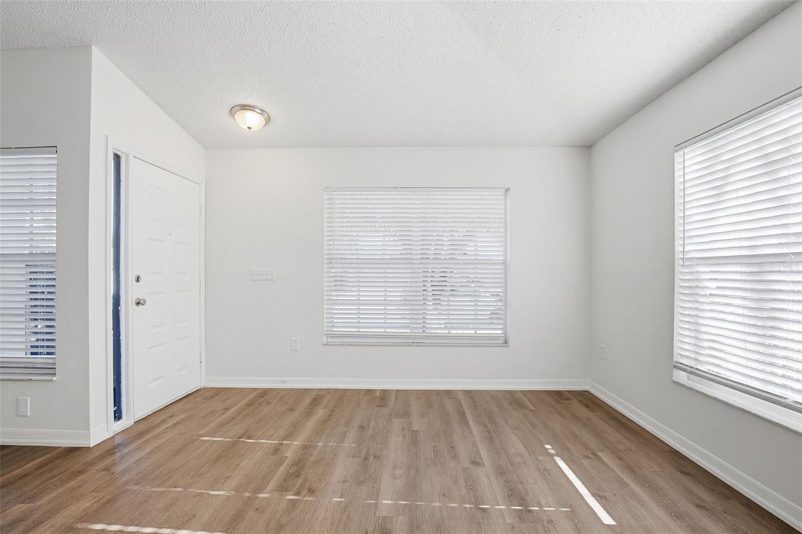 COUNTRY HILLS EAST UNIT SEVEN - Residential