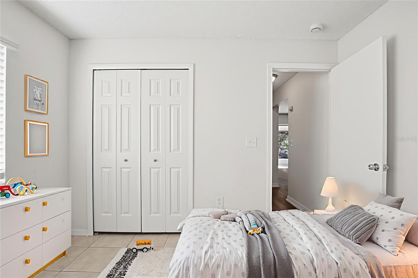 COUNTRY HILLS EAST UNIT SEVEN - Residential