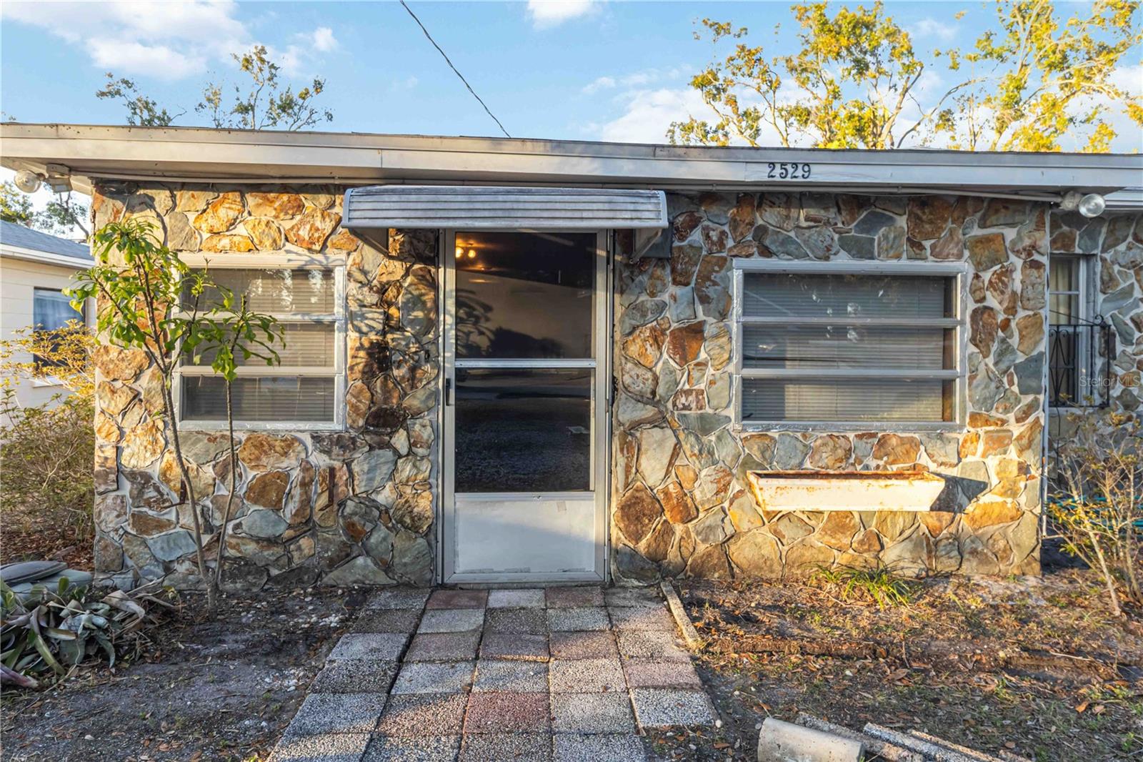 SW HILLSBOROUGH & ARMENIA, NE MLK & DM - Residential