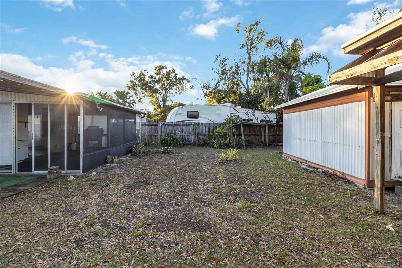 SW HILLSBOROUGH & ARMENIA, NE MLK & DM - Residential