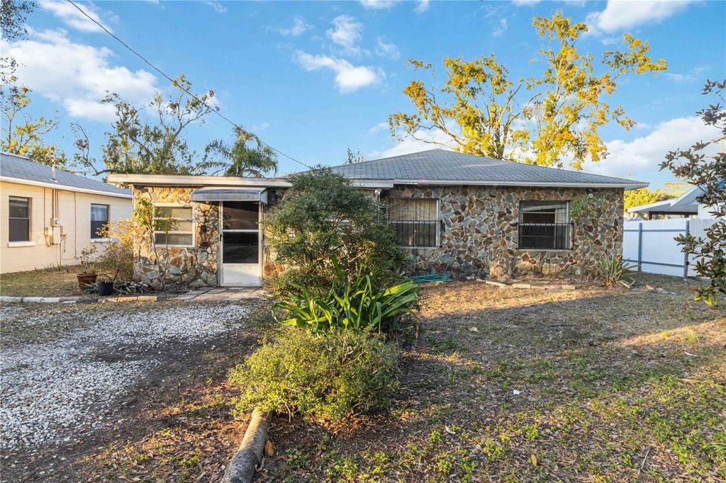 Photo of Tampa, FL 33614 (MLS # A4677515)