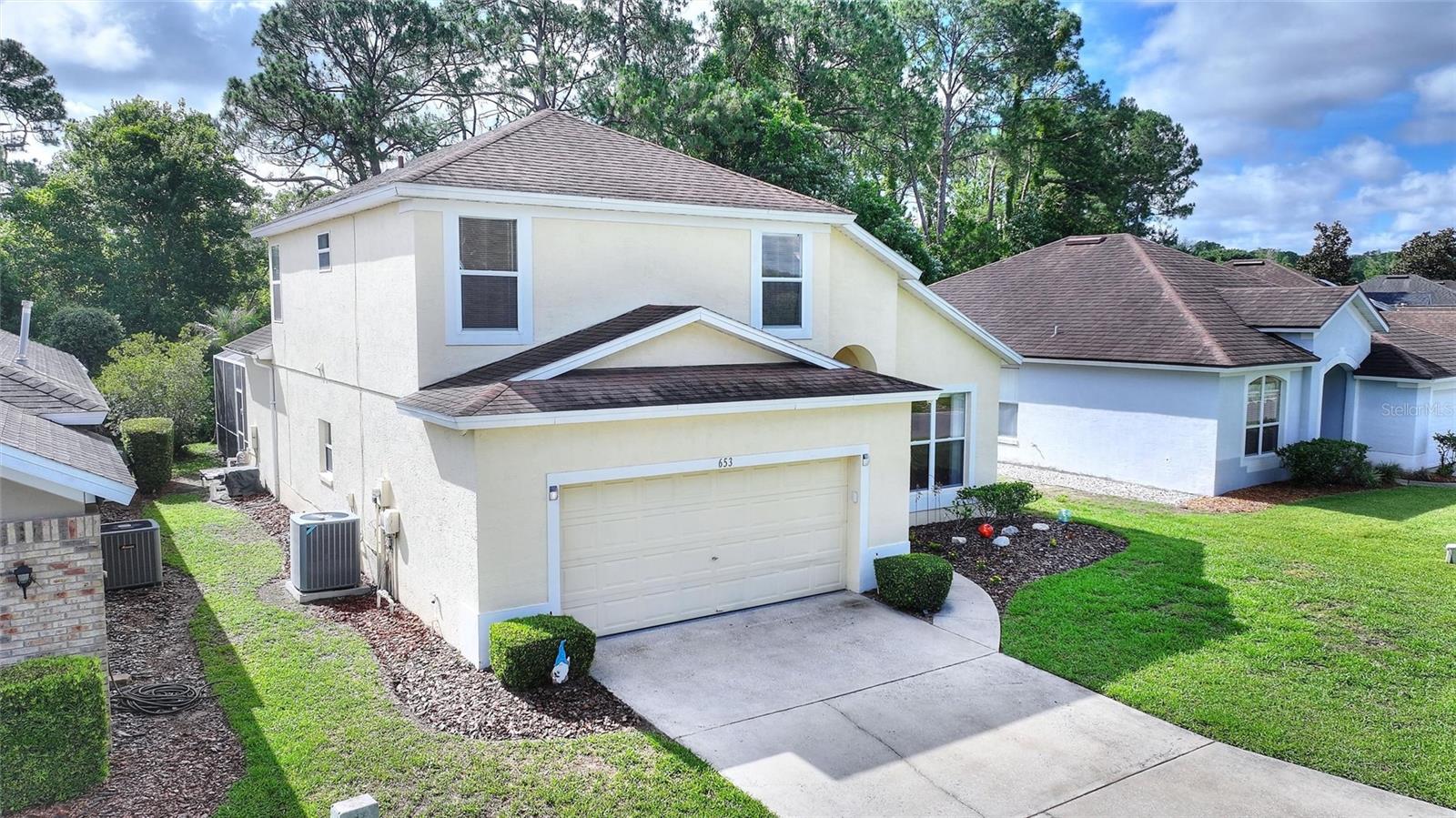 FAIRWAYS LAKE ESTATES - Residential