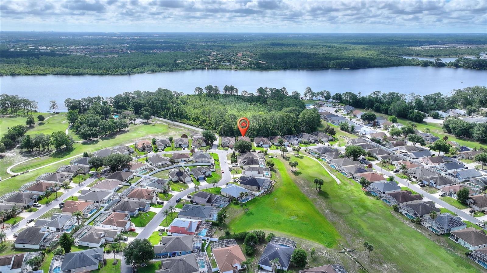 FAIRWAYS LAKE ESTATES - Residential