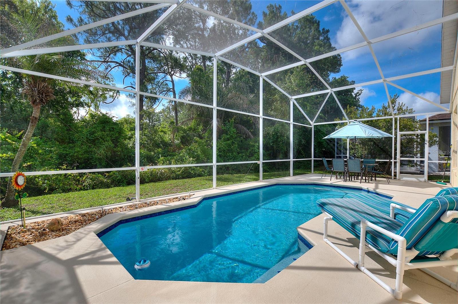 FAIRWAYS LAKE ESTATES - Residential