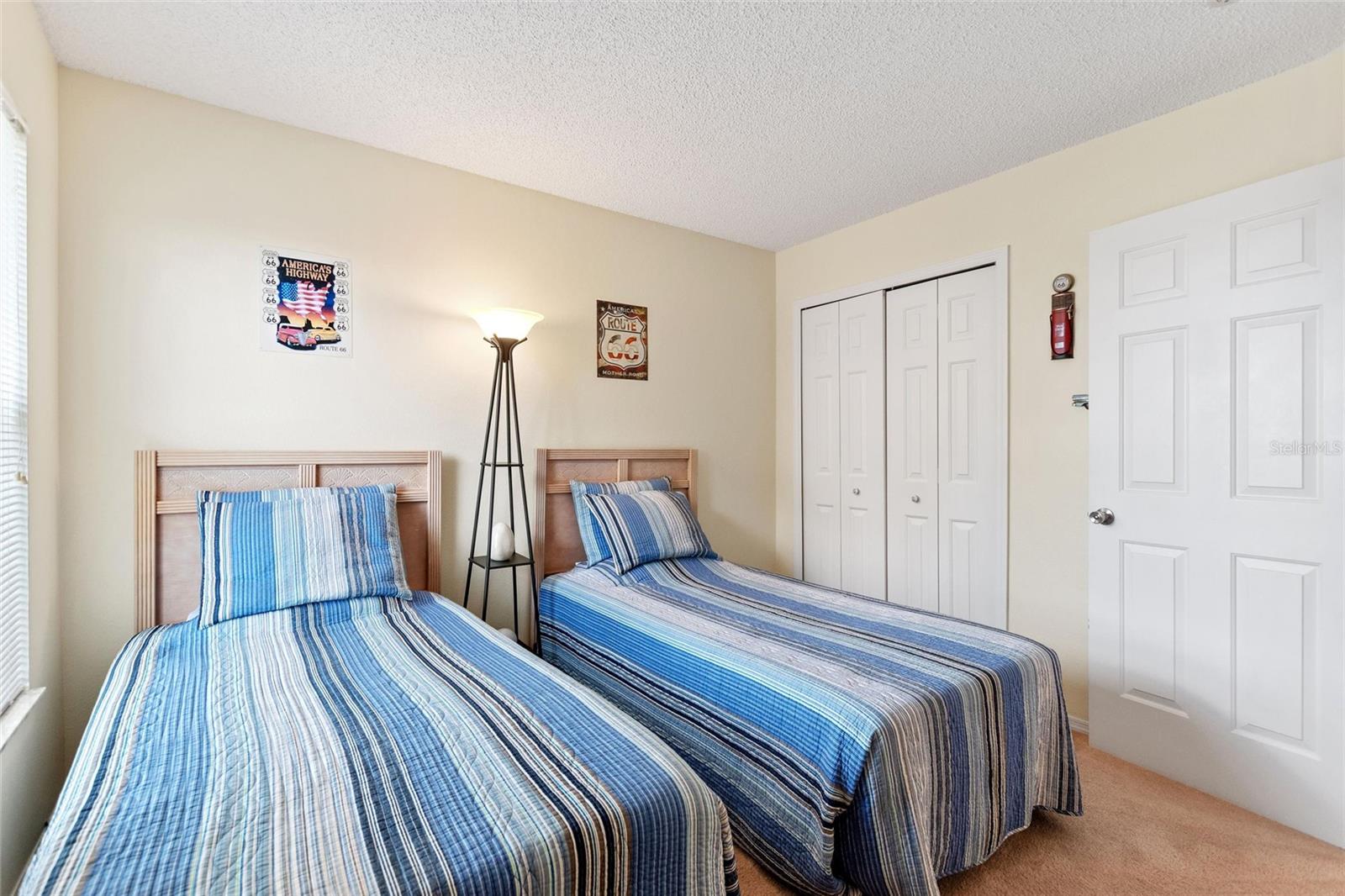 FAIRWAYS LAKE ESTATES - Residential