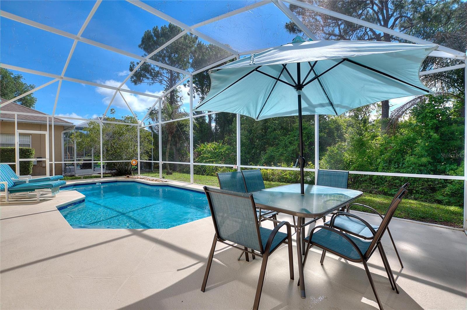 FAIRWAYS LAKE ESTATES - Residential