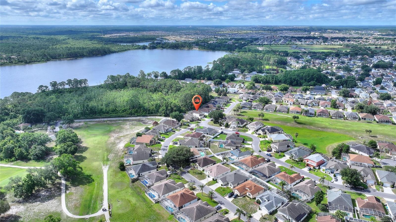 FAIRWAYS LAKE ESTATES - Residential
