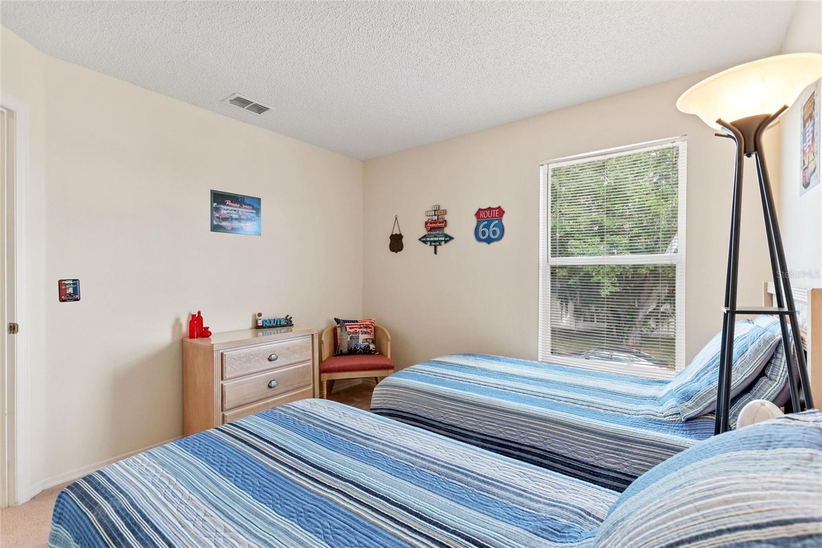 FAIRWAYS LAKE ESTATES - Residential