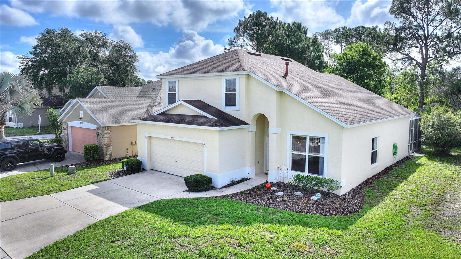 FAIRWAYS LAKE ESTATES - Residential