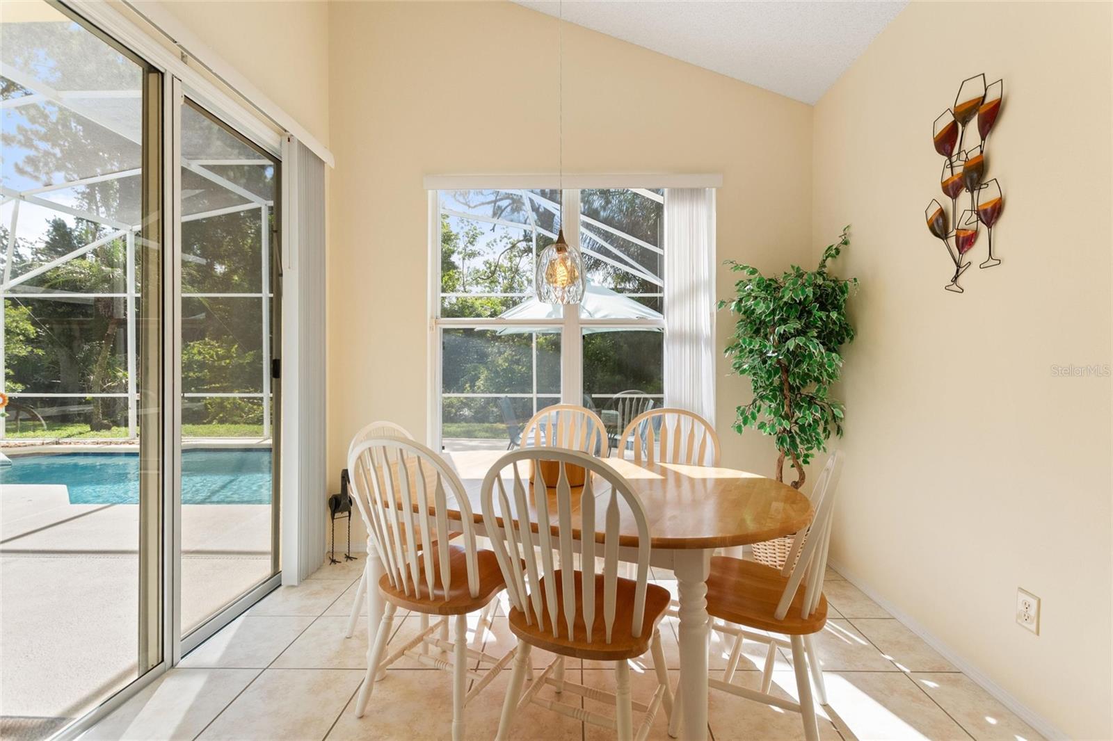 FAIRWAYS LAKE ESTATES - Residential