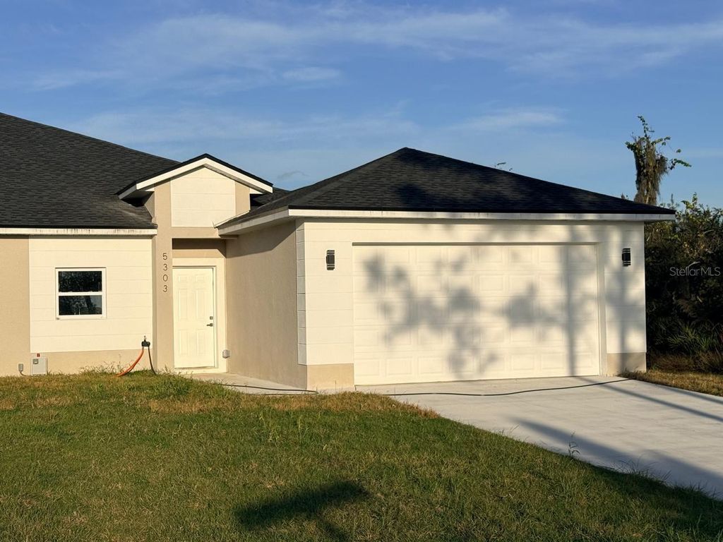 Photo of 5303 Pebble Beach Drive, Sebring, FL 33872 (MLS # O6373368)