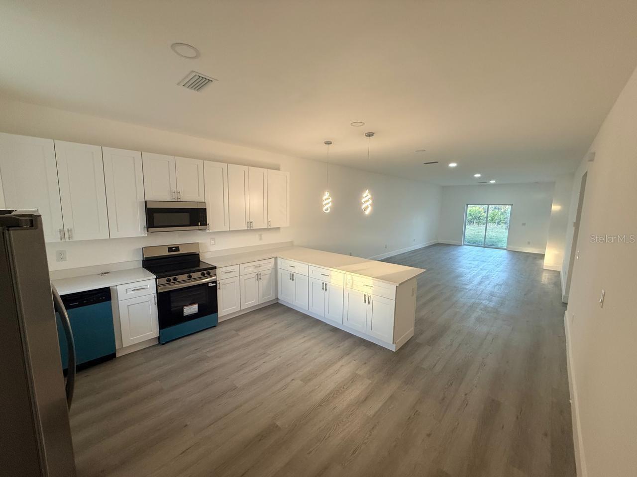 SUN N LAKE - Residential