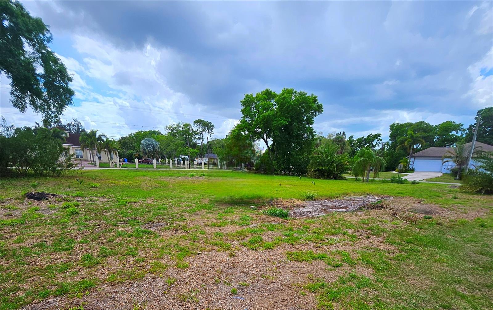 RUSKIN CITY MAP OF - Land